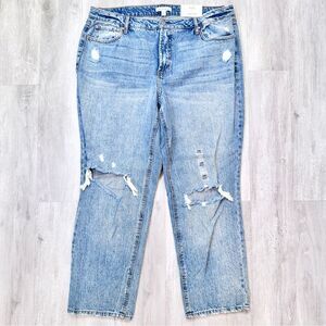 Women's 16W NWT Plus Size Distressed 90's Slim Straight High Rise Blue Jeans New